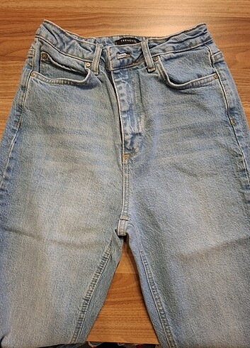 36 Beden mavi Renk Jean pantolon