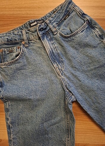 26 Beden mavi Renk Jean pantolon 