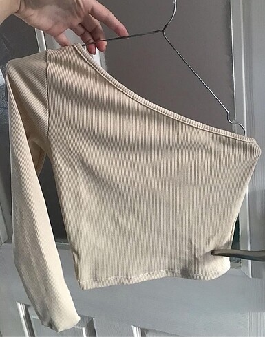 Bej Crop