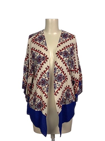 Zara Kimono %70 İndirimli.