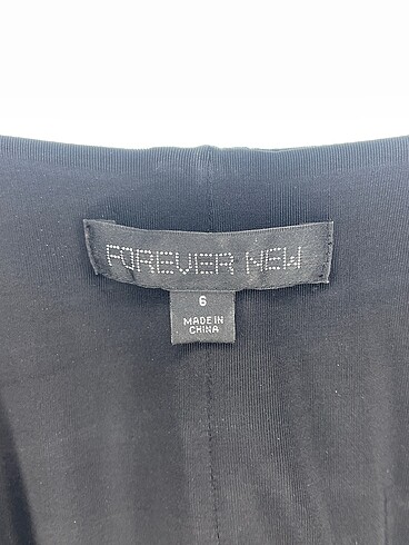 34 Beden siyah Renk Forever New Kısa Elbise %70 İndirimli.
