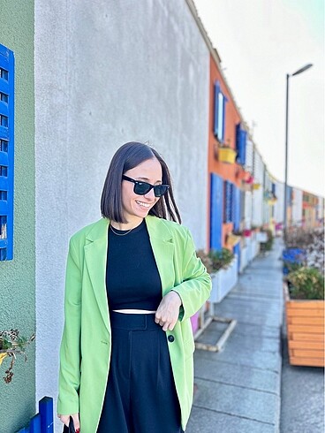 m Beden yeşil Renk Bershka Blazer Ceket