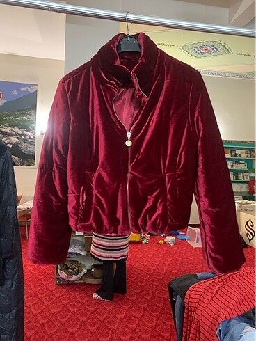 Kırmızı ceket