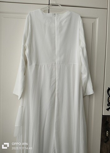46 Beden Beyaz elbise
