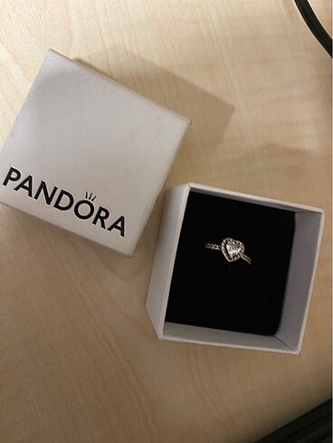Orijinal pandora yüzük