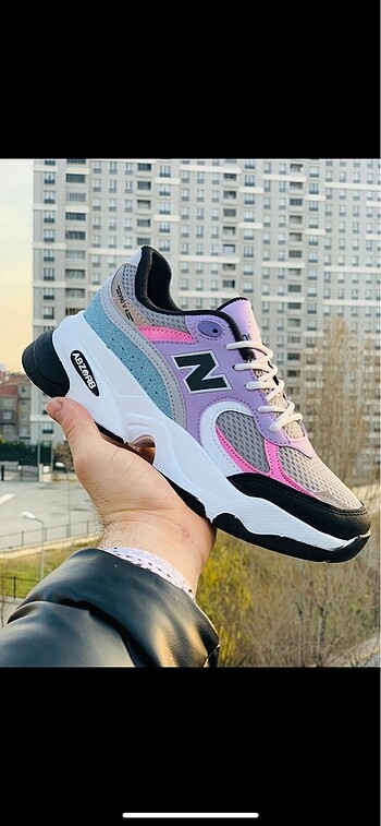 New balance spor ayakkabı