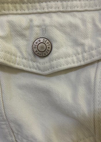 Beyaz Düğmeli Salaş Kadın Denim Ceket - Görsel 4