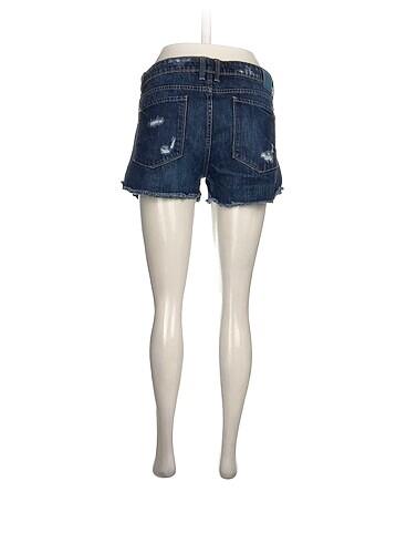 38 Beden Stradivarius Mini Şort %70 İndirimli.
