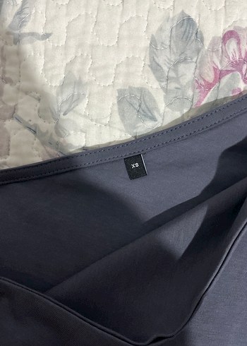 Kadın Gri Uzun Kollu Kayık Yaka Bluz - Görsel 4