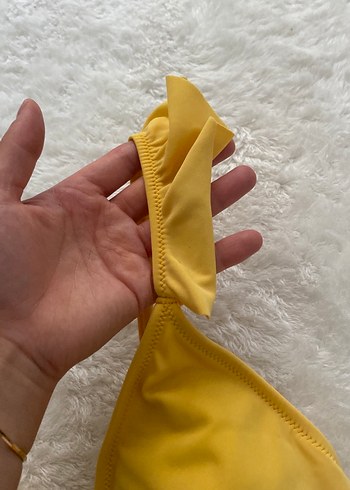LC Waikiki Sarı Fırfırlı İp Askılı Bikini Üstü