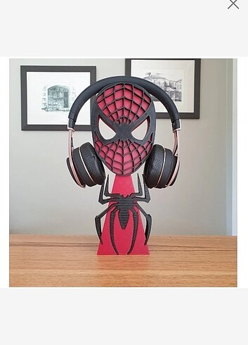 Spiderman nan kulaklık standı 