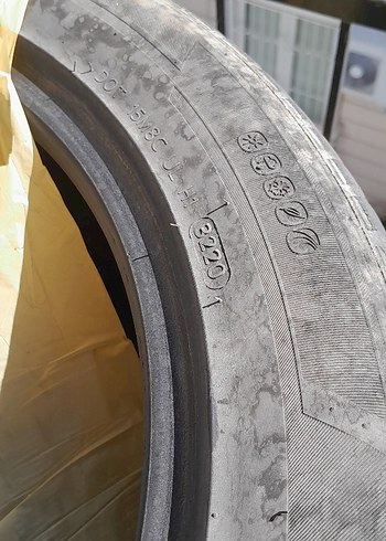 Beden Renk 275 45 20 dört mevsim lastik