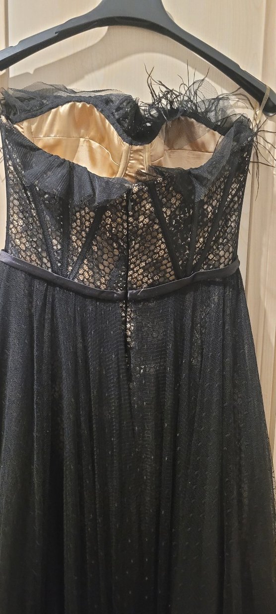 Siyah Straplez Gotik Uzun Abiye Elbise - Görsel 5