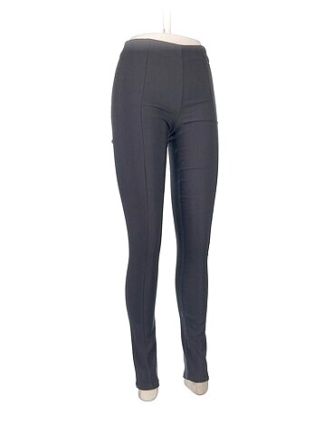 H&M H&M Kumaş Pantolon %70 İndirimli.