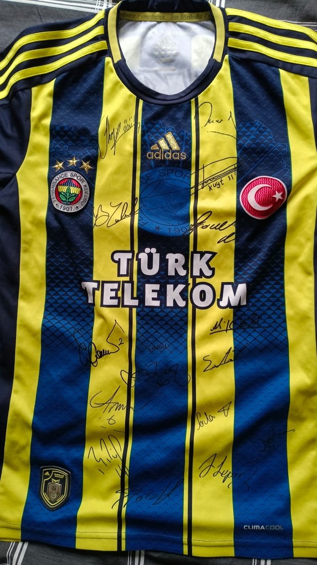 İmzalı Fenerbahçe Forması - Görsel 2