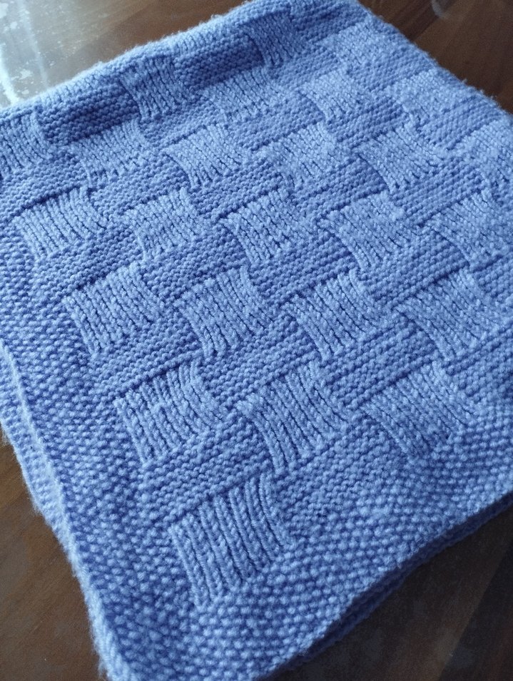 lila Örgü Bebek Battaniyesi - Görsel 2