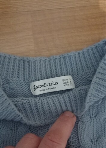 Stradivarius Stradivarius ünlü süveter S beden