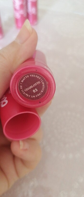 Beden lime crime mat ruj hic kullanilmadi