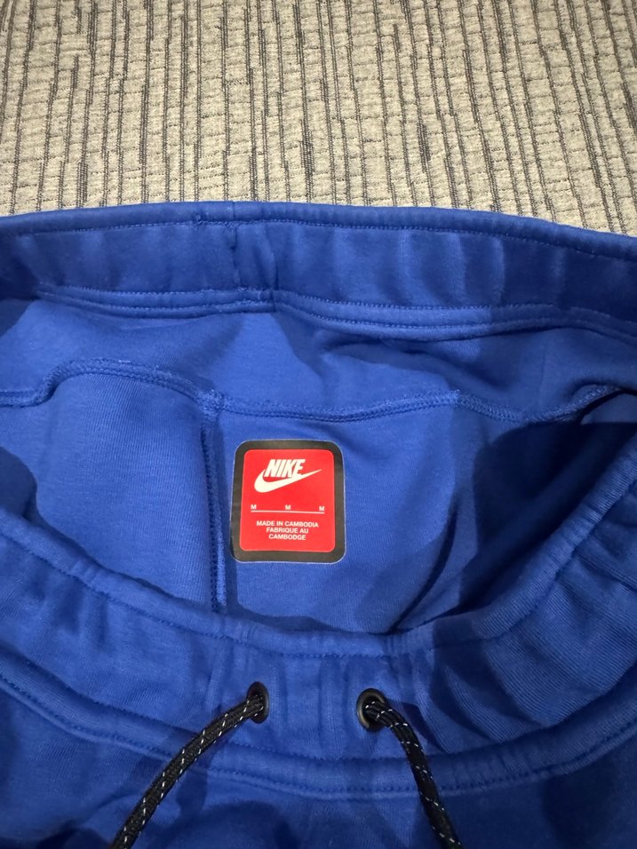 Nike Tech fleece eşofman altı - Görsel 3