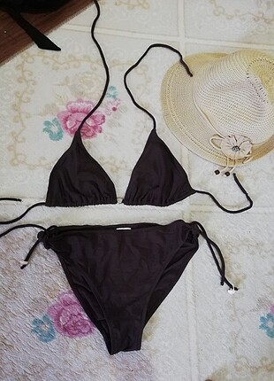 Kahverengi bikini takımı 