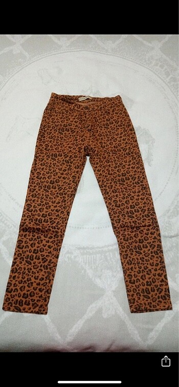 Leopar desenli pantolon