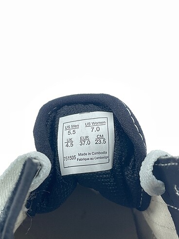 37 Beden siyah Renk Vans Spor Ayakkabı %70 İndirimli.