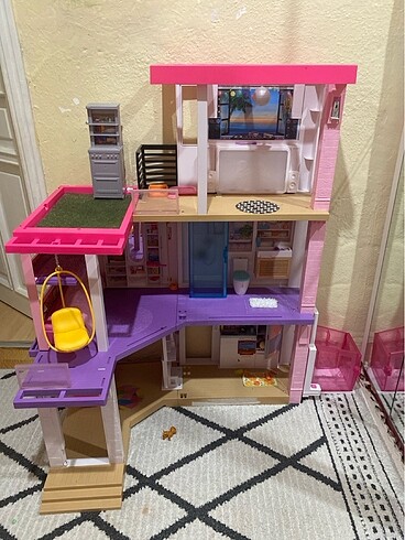Barbie Barbienin Rüya Evi
