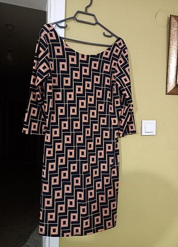 Liralık şık elbise - Görsel 2