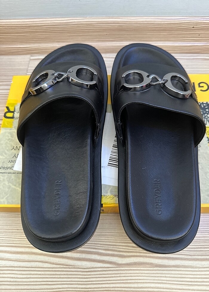 Siyah deri terlik - Görsel 2