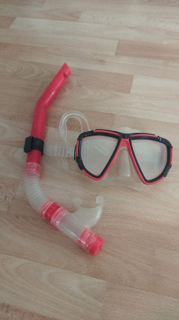 Kırmızı Elastik Şnorkel Gözlüğü - Görsel 2