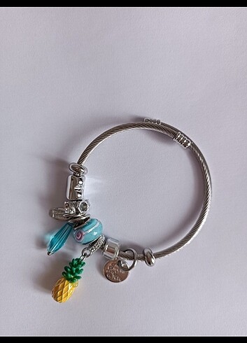 Diğer Charm bileklik