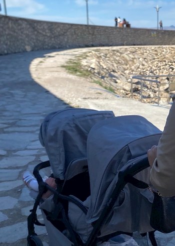 Gıri renk Çiftli Bebek Arabası, Tek Elle Katlanabilir - Görsel 3