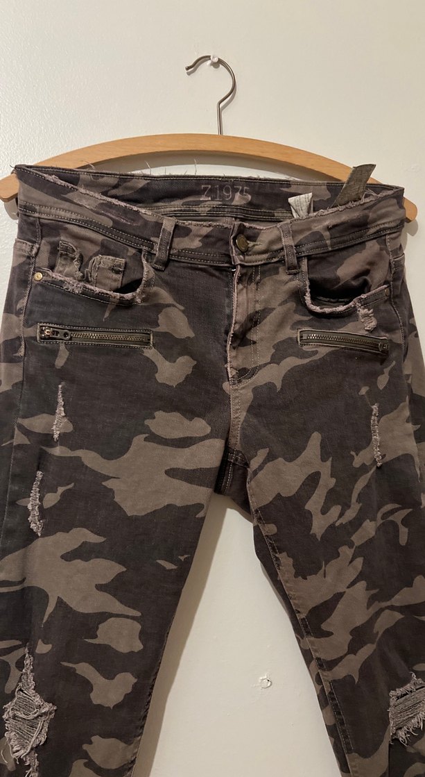 Kahverengi Kamuflajlı Bol Kesim Kot Pantolon - Görsel 2