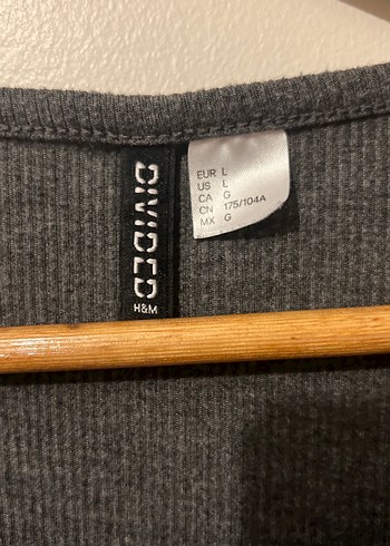 Gri Kadın Kısa Kollu Örgü Tişört - Görsel 2