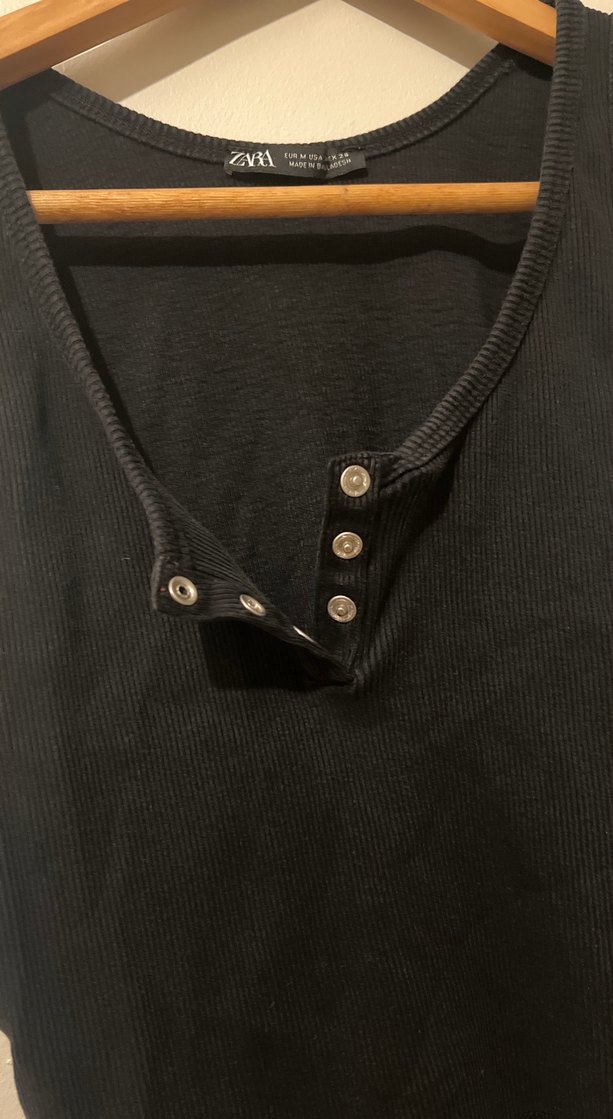 Düğmeli Siyah Kadın Atlet - Görsel 4