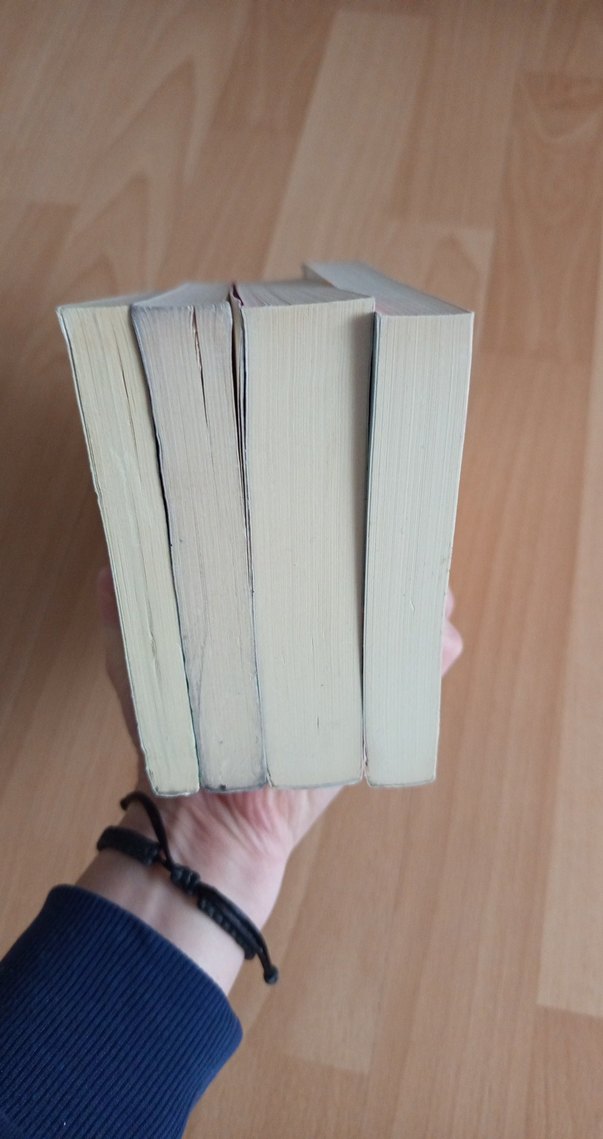 Deniz Erbulak - 14 Yaşında Bir Genç Kızım Ben Serisi - Görsel 4