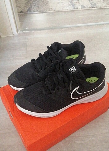 39 Beden siyah Renk Nike Ayakkabı 