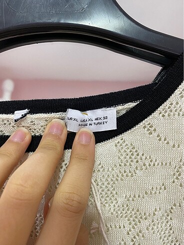 xl Beden Güpürlü crop bluz