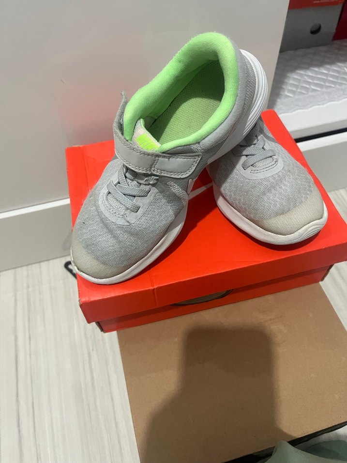 Spor ayakkabı - Görsel 3