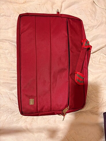 Laptop çantası