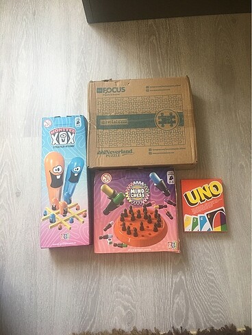 4 parca oyun takımı ve 1000 puzzle