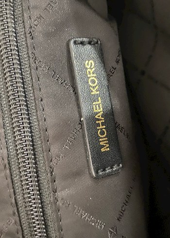 Michael Kors Zincir Detaylı Deri Kadın Çanta - Görsel 2