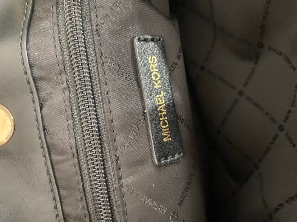 Michael Kors Zincir Detaylı Deri Kadın Çanta - Görsel 2