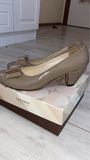 KADIN TOPUKLU AYAKKABI - Görsel 2