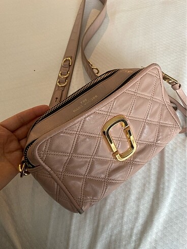 MARC JACOBS ÇANTA