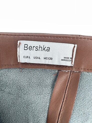l Beden kahverengi Renk Bershka Mini Elbise %70 İndirimli.