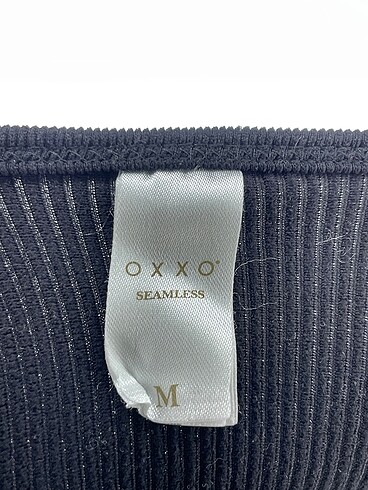 m Beden siyah Renk oxxo Bluz %70 İndirimli.