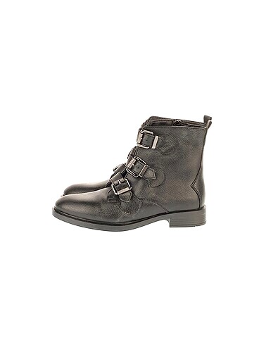 Aldo Bot %70 İndirimli.