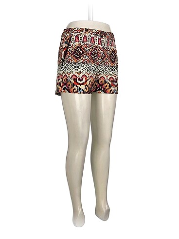 Batik Batik Mini Şort %70 İndirimli.