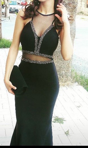 Abiye 1 kez giyildi 
